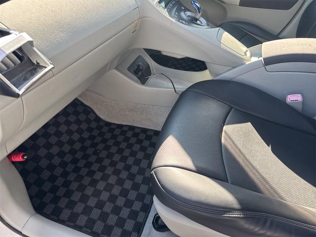 プリウス Sツーリングセレクション ETC バックカメラ ナビ TV アルミホイール LEDヘッドランプ ヘッドライトウォッシャー CVT スマートキー 電動格納ミラー 盗難防止システム CD USB Bluetooth 衝突安全ボディ(52枚目)