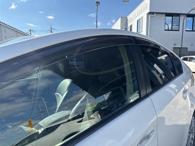 プリウス Sツーリングセレクション ETC バックカメラ ナビ TV アルミホイール LEDヘッドランプ ヘッドライトウォッシャー CVT スマートキー 電動格納ミラー 盗難防止システム CD USB Bluetooth 衝突安全ボディ(65枚目)