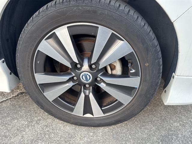 お車の知識がなくても大丈夫です！皆様のご来店をスタッフ一同、心よりお待ちしております。