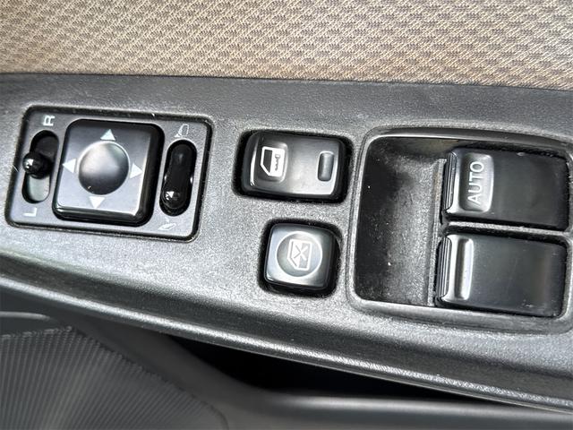 パワーウィンドウも動作チェックＯＫです！何でも気になることはお問合せ下さい！