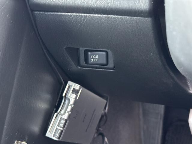 高速走行もスムーズにお支払いが可能な【ＥＴＣ】ご納車までにセットアップを行い、ご納車時にはご利用いただけるようにいたします。