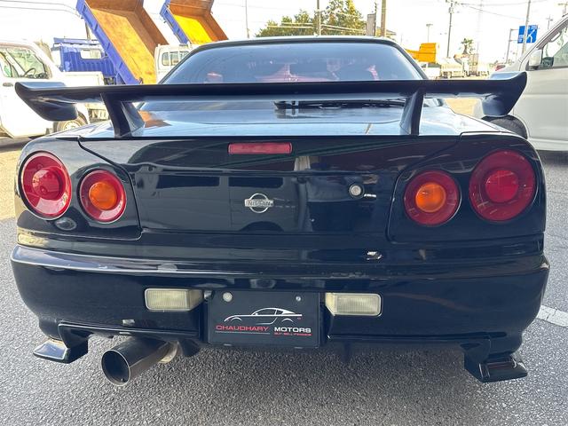 この度は当店のお車をご覧になっていただき、誠にありがとうございます。ぜひじっくりとご検討下さい。気軽にお問合せ・お見積りお待ちしております。