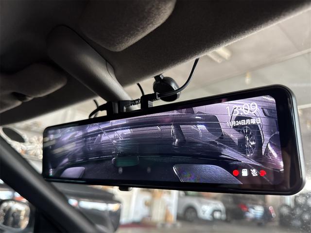 当店のお車をご覧いただきましてありがとうございます。お車についてのご質問やお見積りのご依頼、ご購入にあたってのご相談などお気軽にお問い合わせ下さい！