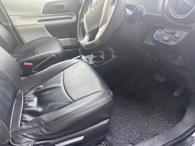 アクア S ドライブレコーダー ETC ナビ スマートキー 電動格納ミラー CVT 衝突安全ボディ ABS ESC エアコン パワーステアリング パワーウィンドウ(11枚目)