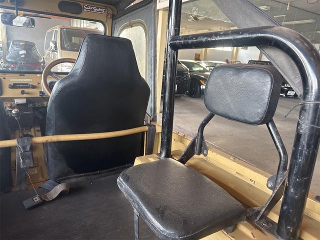 ジムニー 幌タイプ　ＭＴ　アルミホイール（35枚目）