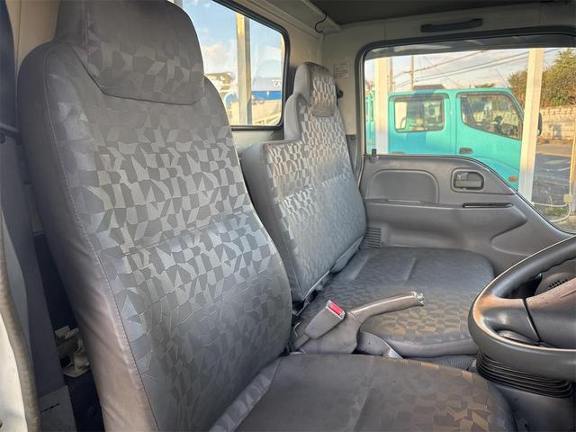 アトラストラック 　トラック　ＭＴ　後輪ダブル　アイドリングストップ　エアコン　パワーウィンドウ　運転席エアバッグ（35枚目）