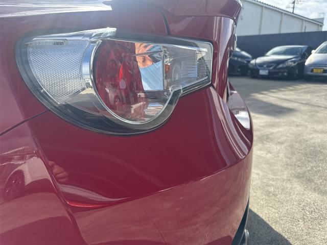 BRZ R バックカメラ ナビ TV MTHIDキーレスエントリー 電動格納ミラー アルミホイール 盗難防止システム 衝突安全ボディ ABS ESC CD DVD再生USBミュージックプレイヤー接続可ミッション6(41枚目)