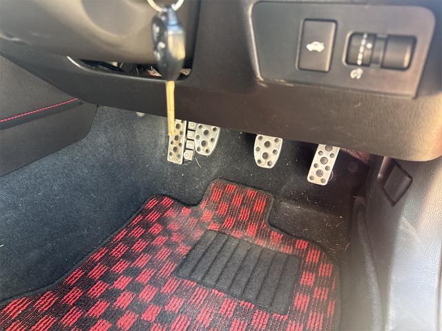 BRZ R バックカメラ ナビ TV MTHIDキーレスエントリー 電動格納ミラー アルミホイール 盗難防止システム 衝突安全ボディ ABS ESC CD DVD再生USBミュージックプレイヤー接続可ミッション6(47枚目)