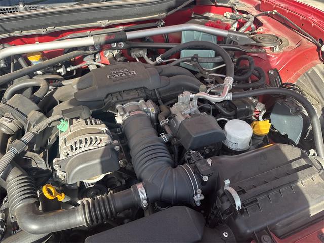 BRZ R バックカメラ ナビ TV MTHIDキーレスエントリー 電動格納ミラー アルミホイール 盗難防止システム 衝突安全ボディ ABS ESC CD DVD再生USBミュージックプレイヤー接続可ミッション6(63枚目)