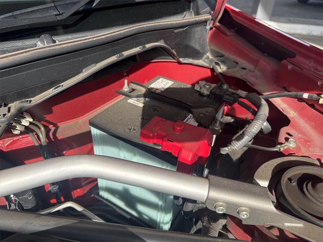 BRZ R バックカメラ ナビ TV MTHIDキーレスエントリー 電動格納ミラー アルミホイール 盗難防止システム 衝突安全ボディ ABS ESC CD DVD再生USBミュージックプレイヤー接続可ミッション6(65枚目)