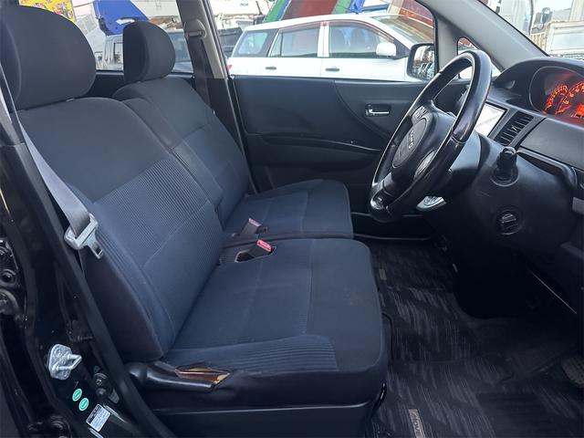 ムーヴ カスタム　Ｒ　４ＷＤ　ＨＩＤ　スマートキー　電動格納ミラー　ベンチシート　ＡＴ　盗難防止システム　ＡＢＳ　ＵＳＢ　衝突安全ボディ　エアコン　パワーステアリング　パワーウィンドウ．カスタムＲＳ（34枚目）