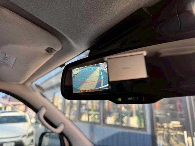 ハイエースワゴン GL ETC バックカメラ ナビ TV レーンアシスト 衝突被害軽減システム 電動スライドドア オートマチックハイビーム スマートキー 電動格納ミラー 後席モニター AT CD USB(11枚目)
