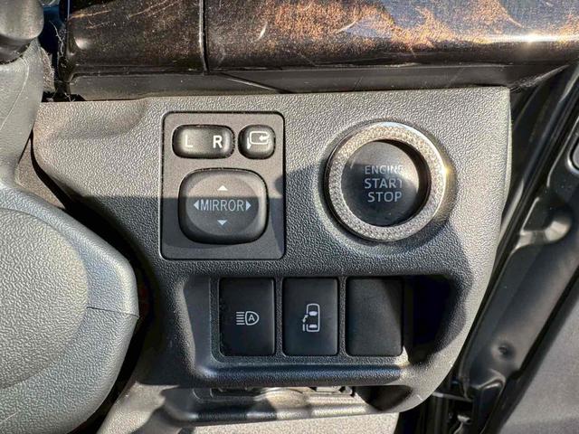 ハイエースワゴン GL ETC バックカメラ ナビ TV レーンアシスト 衝突被害軽減システム 電動スライドドア オートマチックハイビーム スマートキー 電動格納ミラー 後席モニター AT CD USB(12枚目)