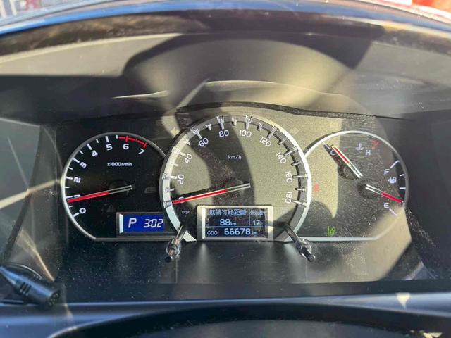 ハイエースワゴン GL ETC バックカメラ ナビ TV レーンアシスト 衝突被害軽減システム 電動スライドドア オートマチックハイビーム スマートキー 電動格納ミラー 後席モニター AT CD USB(17枚目)