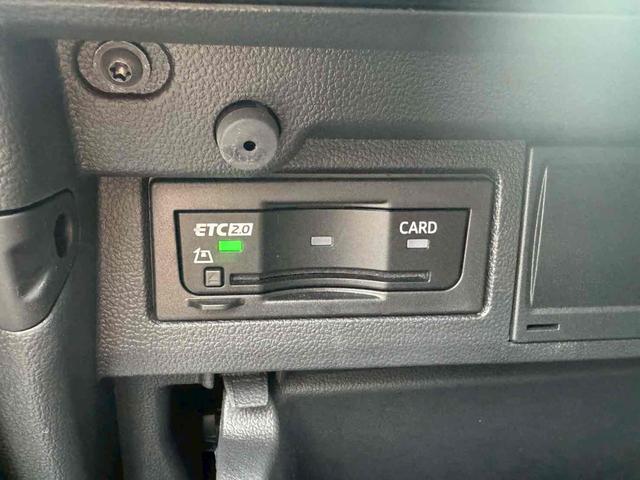 ポロ TSI Rライン ドライブレコーダー バックカメラ ナビ クリアランスソナー オートクルーズコントロール パークアシスト 衝突被害軽減システム アルミホイール オートライト LEDヘッドランプ スマートキー(7枚目)