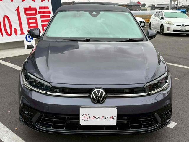 ポロ TSI Rライン ドライブレコーダー バックカメラ ナビ クリアランスソナー オートクルーズコントロール パークアシスト 衝突被害軽減システム アルミホイール オートライト LEDヘッドランプ スマートキー(13枚目)