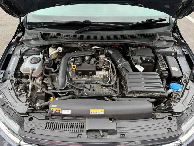 ポロ TSI Rライン ドライブレコーダー バックカメラ ナビ クリアランスソナー オートクルーズコントロール パークアシスト 衝突被害軽減システム アルミホイール オートライト LEDヘッドランプ スマートキー(19枚目)