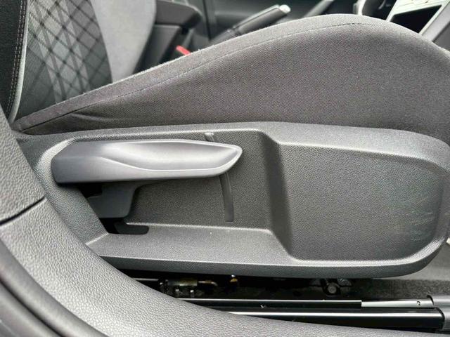 ポロ TSI Rライン ドライブレコーダー バックカメラ ナビ クリアランスソナー オートクルーズコントロール パークアシスト 衝突被害軽減システム アルミホイール オートライト LEDヘッドランプ スマートキー(45枚目)