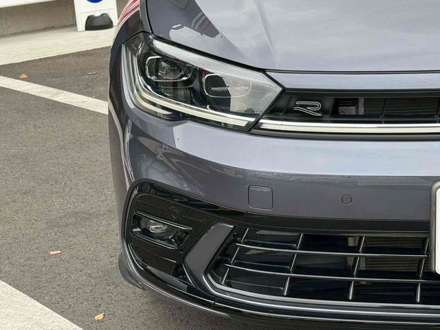 ポロ TSI Rライン ドライブレコーダー バックカメラ ナビ クリアランスソナー オートクルーズコントロール パークアシスト 衝突被害軽減システム アルミホイール オートライト LEDヘッドランプ スマートキー(48枚目)