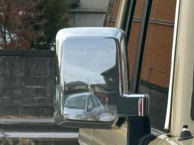 ランドクルーザープラド SXワイドリミテッド 4WD ETC AT カセット 3列シート(26枚目)