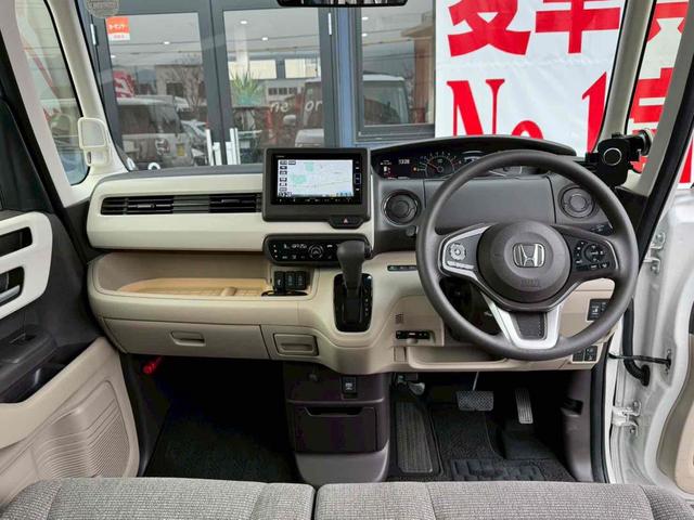 Ｎ－ＢＯＸ Ｇ・スロープＬホンダセンシング　福祉車輌　ＥＴＣ　バックカメラ　両側電動スライドドア　ナビ　クリアランスソナー　オートクルーズコントロール　レーンアシスト　衝突被害軽減システム　オートライト　ＬＥＤヘッドランプ　スマートキー（5枚目）