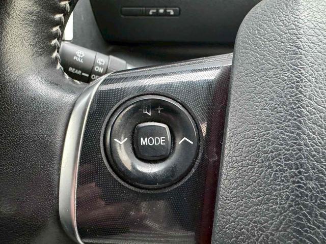 シエンタ ハイブリッド　ファンベースＧ　ＥＴＣ　ナビ　ＴＶ　オートクルーズコントロール　レーンアシスト　衝突被害軽減システム　両側電動スライドドア　オートマチックハイビーム　スマートキー　電動格納ミラー　シートヒーター　ＣＶＴ　ＣＤ（14枚目）