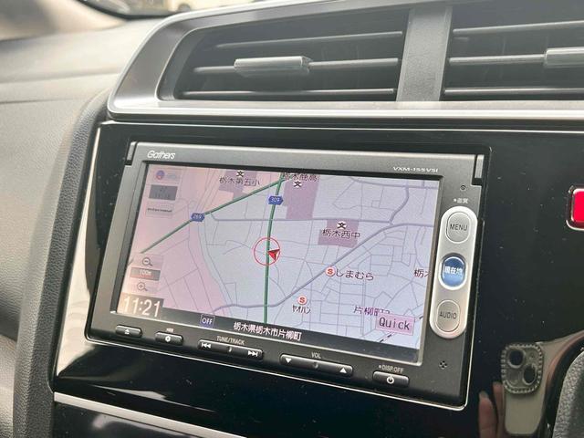 フィット １３Ｇ・Ｆパッケージ　ＥＴＣ　バックカメラ　ナビ　ＴＶ　アルミホイール　スマートキー　アイドリングストップ　ＣＶＴ　盗難防止システム　衝突安全ボディ　ＡＢＳ　ＥＳＣ　ＣＤ　ＤＶＤ再生　ＵＳＢ　Ｂｌｕｅｔｏｏｔｈ　エアコン（11枚目）
