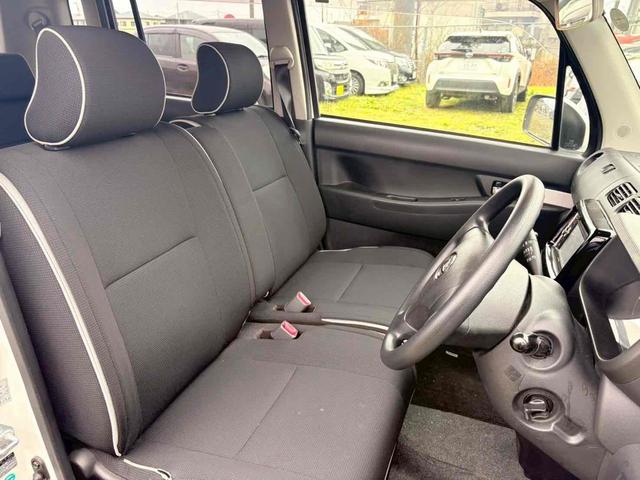 ムーヴコンテ カスタム　Ｘ　ナビ　ＴＶ　ＨＩＤ　スマートキー　ベンチシート　ＣＶＴ　盗難防止システム　ＡＢＳ　ＣＤ　ＤＶＤ再生　ＵＳＢ　アルミホイール　衝突安全ボディ　エアコン　パワーステアリング　パワーウィンドウ（11枚目）