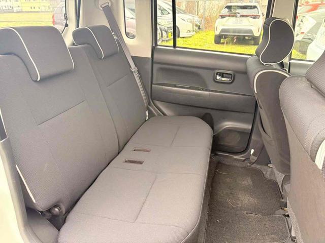 ムーヴコンテ カスタム　Ｘ　ナビ　ＴＶ　ＨＩＤ　スマートキー　ベンチシート　ＣＶＴ　盗難防止システム　ＡＢＳ　ＣＤ　ＤＶＤ再生　ＵＳＢ　アルミホイール　衝突安全ボディ　エアコン　パワーステアリング　パワーウィンドウ（12枚目）