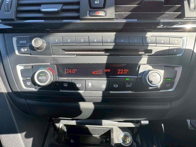 ３シリーズ ３２０ｄツーリング　Ｍスポーツ　ドライブレコーダー　バックカメラ　ナビ　クリアランスソナー　レーンアシスト　アルミホイール　オートライト　パワーシート　スマートキー　アイドリングストップ　ＡＴ　電動リアゲート　ＥＳＣ　ＣＤ　エアコン（9枚目）