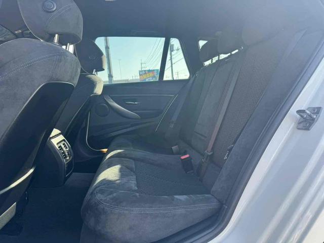 ３シリーズ ３２０ｄツーリング　Ｍスポーツ　ドライブレコーダー　バックカメラ　ナビ　クリアランスソナー　レーンアシスト　アルミホイール　オートライト　パワーシート　スマートキー　アイドリングストップ　ＡＴ　電動リアゲート　ＥＳＣ　ＣＤ　エアコン（22枚目）