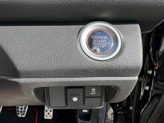 �v�b�V���G���W���X�^�[�g�V�X�e���A�G���W���n���E��~�������^�b�`�ōs�����Ƃ��ł��܂��B