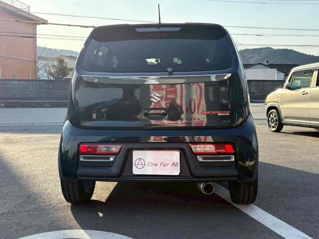 アルトワークス ベースグレード　ＥＴＣ　クリアランスソナー　レーンアシスト　衝突被害軽減システム　オートライト　ＨＩＤ　スマートキー　アイドリングストップ　電動格納ミラー　ＡＴ　盗難防止システム　ＡＢＳ　ＥＳＣ　ＣＤ　アルミホイール（18枚目）