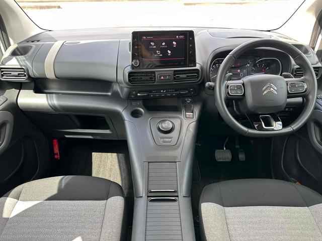 �������t�����g�V�[�g�B�^�]�Ȃ͕K���g�p���镔���ł��̂ŁA����S�n���d�v�ł��I