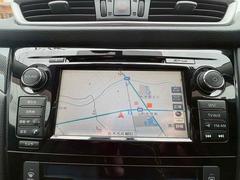 �ʥ��դ���ι�Ԥ�ɥ饤�֤�ڤ����ҤȻ������Ƥ�ƻ�Ǥ��¤����Ȥʤ����������Ȥ��Ƥ���ޤ��� 4