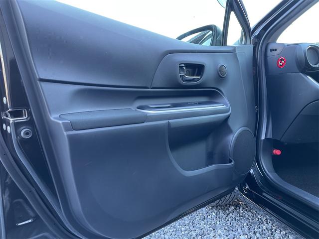アクア Ｇブラックソフトレザーセレクション　純正ＳＤナビ　バックカメラ　禁煙車　スマートキー　ＬＥＤヘッドライト　ＥＴＣ　オートエアコン　Ｂｌｕｅｔｏｏｔｈ　フルセグ（18枚目）