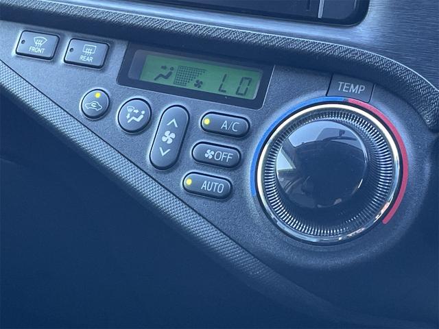 アクア Ｇブラックソフトレザーセレクション　純正ＳＤナビ　バックカメラ　禁煙車　スマートキー　ＬＥＤヘッドライト　ＥＴＣ　オートエアコン　Ｂｌｕｅｔｏｏｔｈ　フルセグ（33枚目）