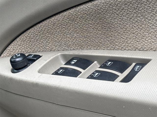 ステラ Ｌ　Ｗエアバッグ　フルフラットシート　ＡＵＴＯエアコン　ＰＷ　電格ミラー　運転席エアバック　盗難防止　キーレスキー　衝突安全ボディ　パワステ　ＡＢＳ　ベンチシート　アイドルストップ（17枚目）