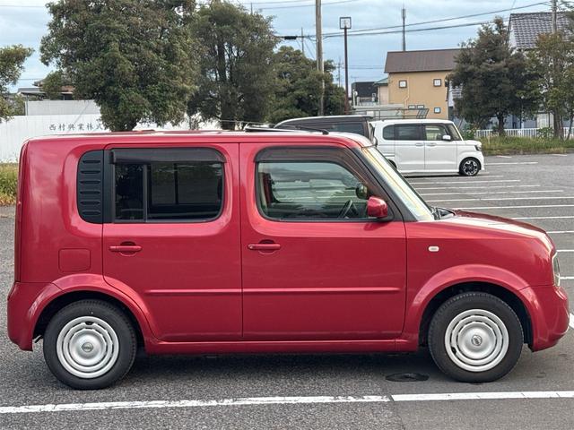 キューブ １４Ｓ　サンルーフ　ＥＴＣ　　ベンチシート　キーレス　インテリキー　Ｗエアバッグ　　フルセグＴＶ（4枚目）