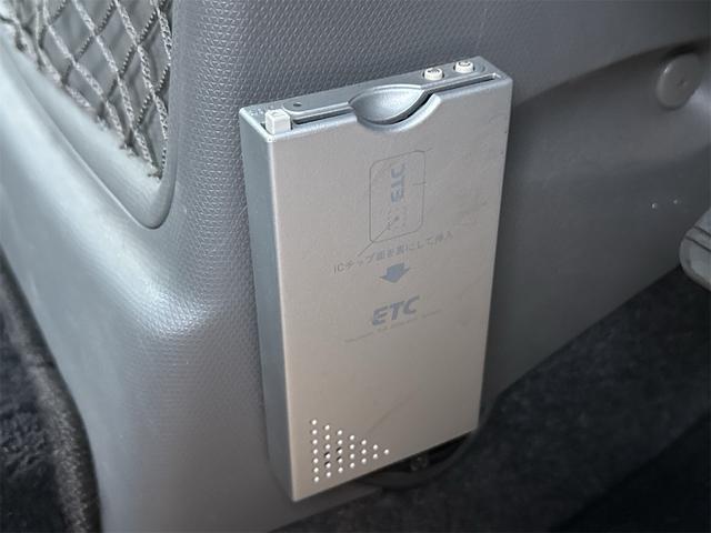 キューブ １４Ｓ　サンルーフ　ＥＴＣ　　ベンチシート　キーレス　インテリキー　Ｗエアバッグ　　フルセグＴＶ（23枚目）