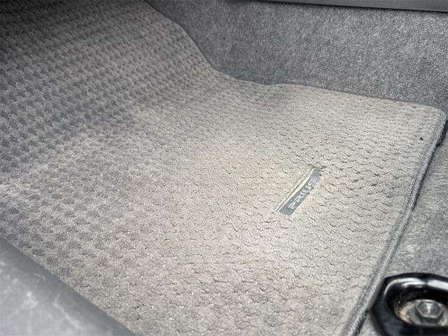 プリウス S ムーンルーフ ETC装備 Bモニタ- ワンセグ視聴可 AUTOライト BLUETOOTH アイドリングストップ搭載 ナビTV インテリキー イモビライザー 衝突安全ボディ 横スベリ防止 ABS(37枚目)