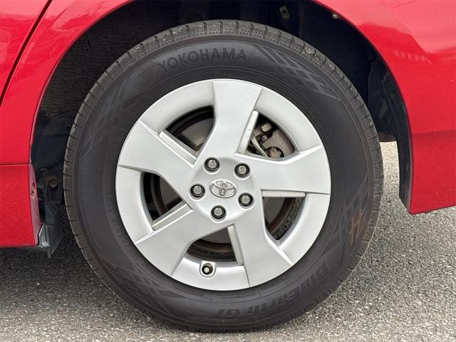 プリウス S ムーンルーフ ETC装備 Bモニタ- ワンセグ視聴可 AUTOライト BLUETOOTH アイドリングストップ搭載 ナビTV インテリキー イモビライザー 衝突安全ボディ 横スベリ防止 ABS(72枚目)