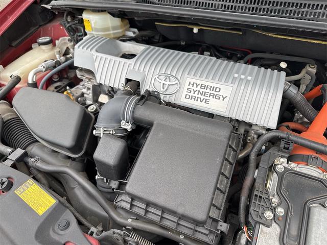 プリウス S ムーンルーフ ETC装備 Bモニタ- ワンセグ視聴可 AUTOライト BLUETOOTH アイドリングストップ搭載 ナビTV インテリキー イモビライザー 衝突安全ボディ 横スベリ防止 ABS(80枚目)