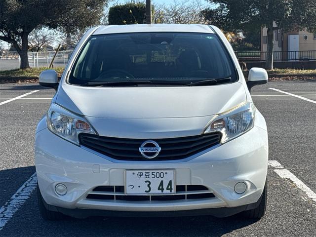 ノート Ｘ　ＤＩＧ－Ｓ　エマージェンシーブレーキパッケージ　Ｂｌｕｅｔｏｏｔｈオーディオ　ＶＤＣ　レーンアシスト　ＥＴＣ　キーレスエントリー　ナビＴＶ　ＡＢＳ　エマージェンシブレーキ　セキュリティーアラーム　フルセグ地デジ　インテリキ－　リアカメラ（2枚目）