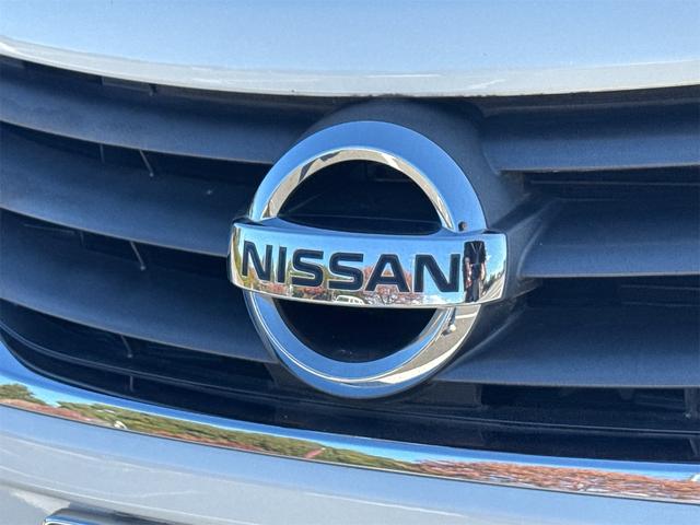 ノート Ｘ　ＤＩＧ－Ｓ　エマージェンシーブレーキパッケージ　Ｂｌｕｅｔｏｏｔｈオーディオ　ＶＤＣ　レーンアシスト　ＥＴＣ　キーレスエントリー　ナビＴＶ　ＡＢＳ　エマージェンシブレーキ　セキュリティーアラーム　フルセグ地デジ　インテリキ－　リアカメラ（11枚目）