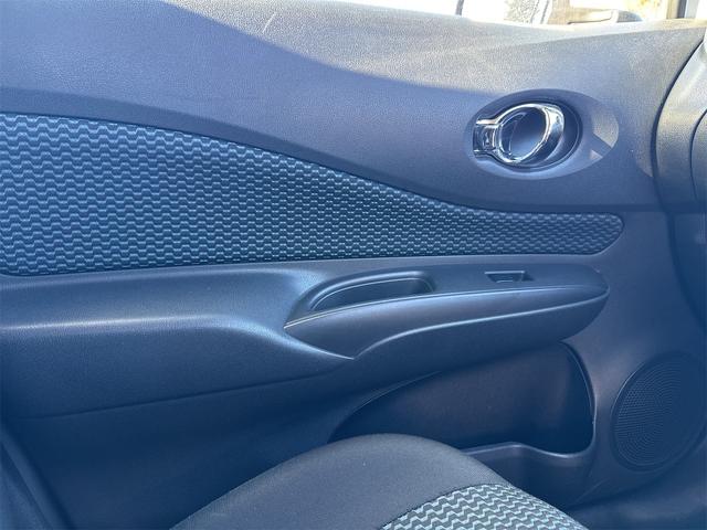 ノート Ｘ　ＤＩＧ－Ｓ　エマージェンシーブレーキパッケージ　Ｂｌｕｅｔｏｏｔｈオーディオ　ＶＤＣ　レーンアシスト　ＥＴＣ　キーレスエントリー　ナビＴＶ　ＡＢＳ　エマージェンシブレーキ　セキュリティーアラーム　フルセグ地デジ　インテリキ－　リアカメラ（33枚目）