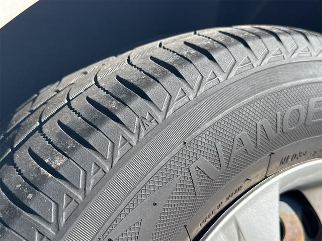 ノート Ｘ　ＤＩＧ－Ｓ　エマージェンシーブレーキパッケージ　Ｂｌｕｅｔｏｏｔｈオーディオ　ＶＤＣ　レーンアシスト　ＥＴＣ　キーレスエントリー　ナビＴＶ　ＡＢＳ　エマージェンシブレーキ　セキュリティーアラーム　フルセグ地デジ　インテリキ－　リアカメラ（58枚目）