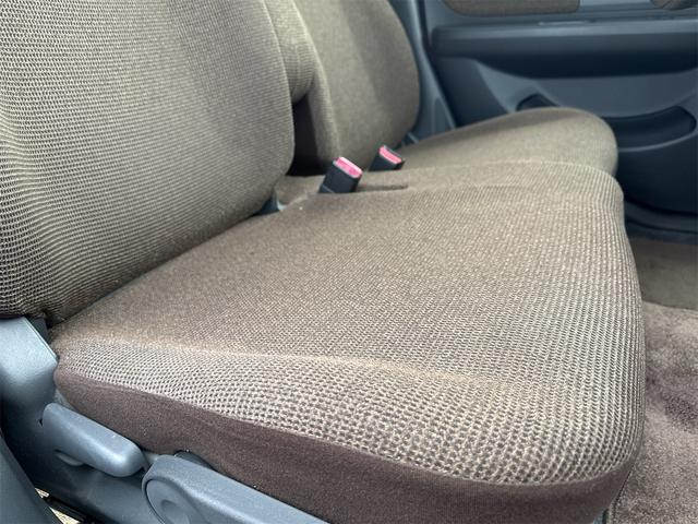 アルトラパン Ｇ　プッシュスタート　ＷＳＲＳ　パワーウィンドゥ　セキュリティアラーム　パワステ　ＡＢＳ　エアコン　運転席エアバッグ　衝突安全ボディ（16枚目）