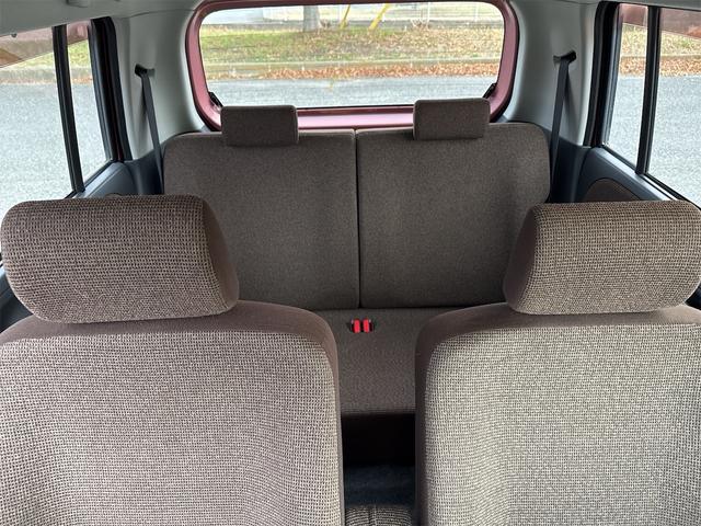 アルトラパン Ｇ　プッシュスタート　ＷＳＲＳ　パワーウィンドゥ　セキュリティアラーム　パワステ　ＡＢＳ　エアコン　運転席エアバッグ　衝突安全ボディ（19枚目）