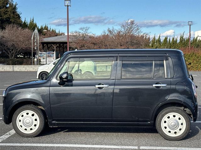 アルトラパンショコラ X バックアイカメラ ETC車載器 Bluetooth対応 地デジTV スマ-トキ- アイドリング ナビテレビ キーレス フルフラットシート パワステ 電格ドアミラー 全席PW ベンチシ-ト ABS(8枚目)